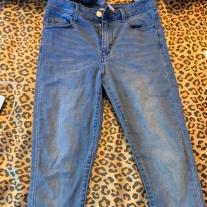 Size 26 forever21 skinny jeans